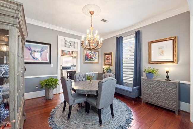 Building Photo - 3216 Avenue N