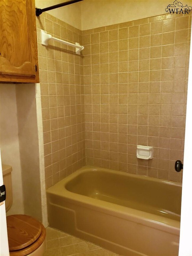 Building Photo - 5011 Sand Beach Rd