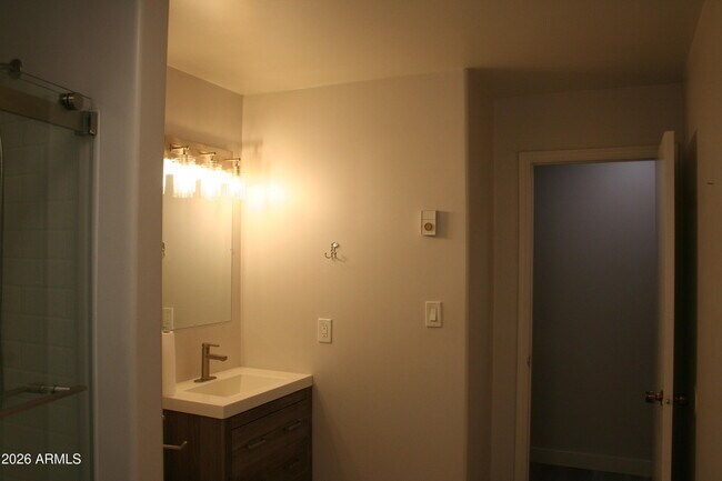 Building Photo - 8901 E Waco Ct
