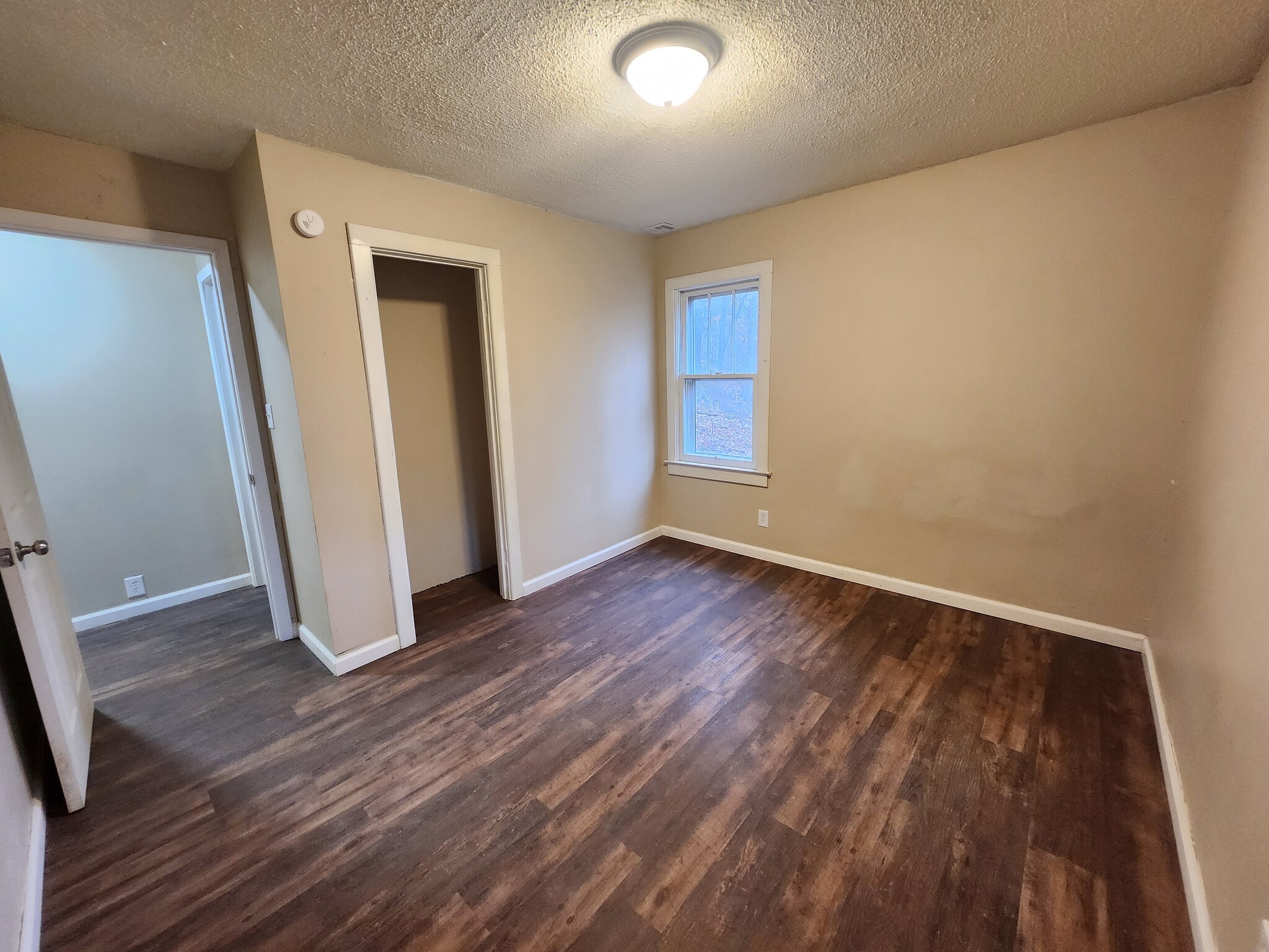 Building Photo - 2119 US-421