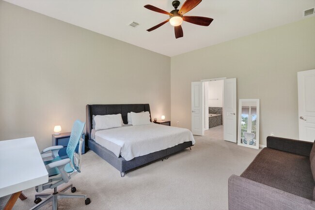 Building Photo - 42 N Arrow Canyon Cir