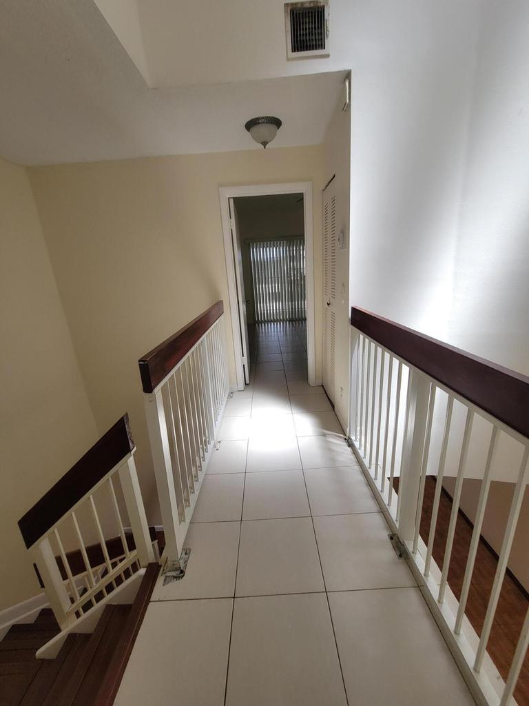 Building Photo - 2306 SW 82nd Ter