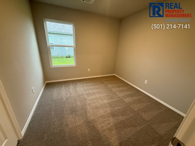 Building Photo - 6016 Croft Avenue-