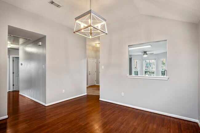 Building Photo - 2923 Goldspring Ln