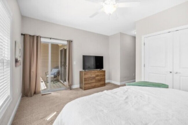 Building Photo - 116 Cypress Cir