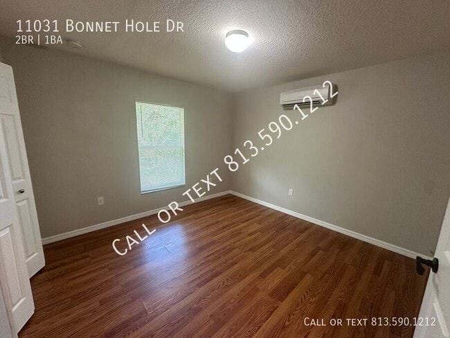 Building Photo - 11031 Bonnet Hole Dr