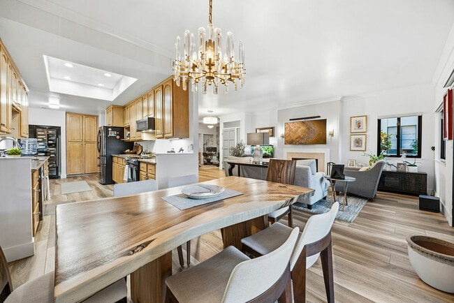 Building Photo - 50 Horgan Ave