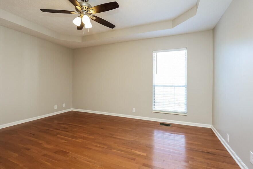 Building Photo - 823 Neelys Chase Dr