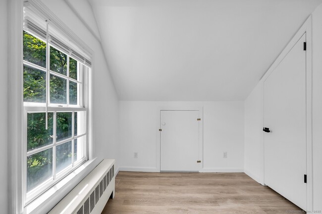 Building Photo - 29 Ridgeley St