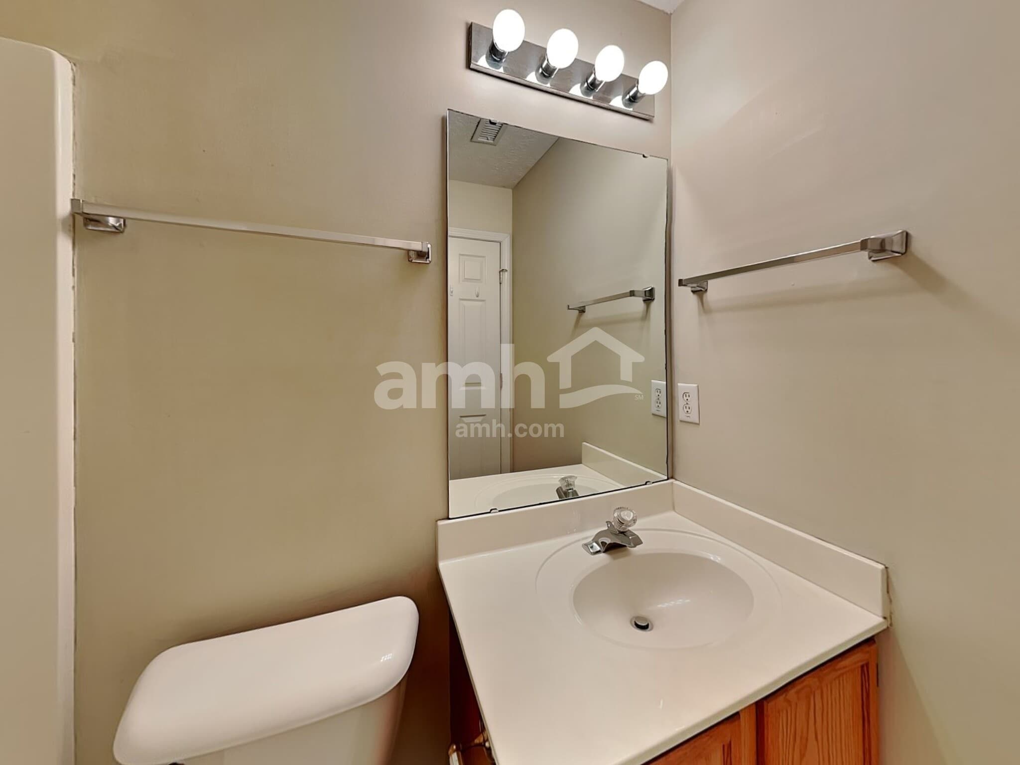 Building Photo - 1007 Rutherford Way