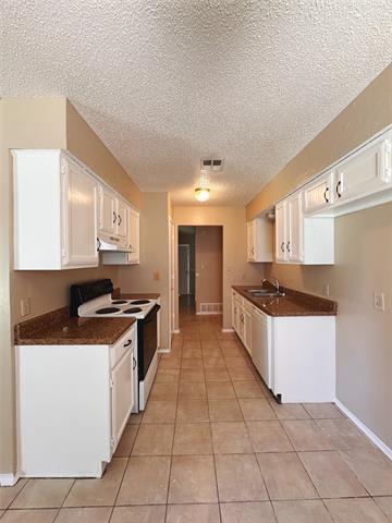 Building Photo - 6226 Big Springs Dr