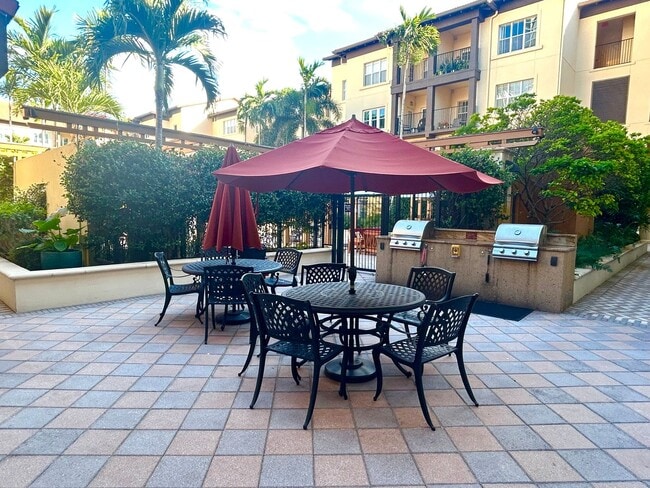 Building Photo - 1 Bed/1 Bath Condo in Gorgeous Resort Style Community