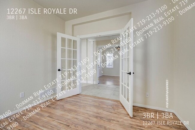 Building Photo - 12267 Isle Royale Dr