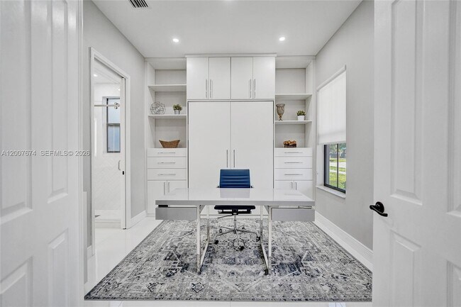 Building Photo - 2740 NW 83rd Terrace