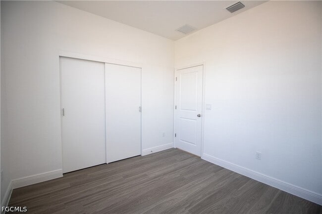 Building Photo - 9004 Justice Cir