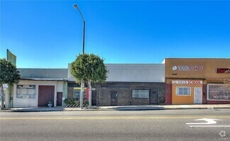 Building Photo - 1135 N La Brea Ave