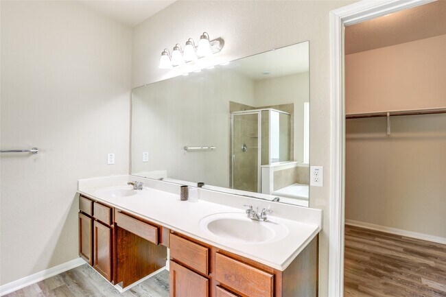 Building Photo - 20906 Fair Walnut Way
