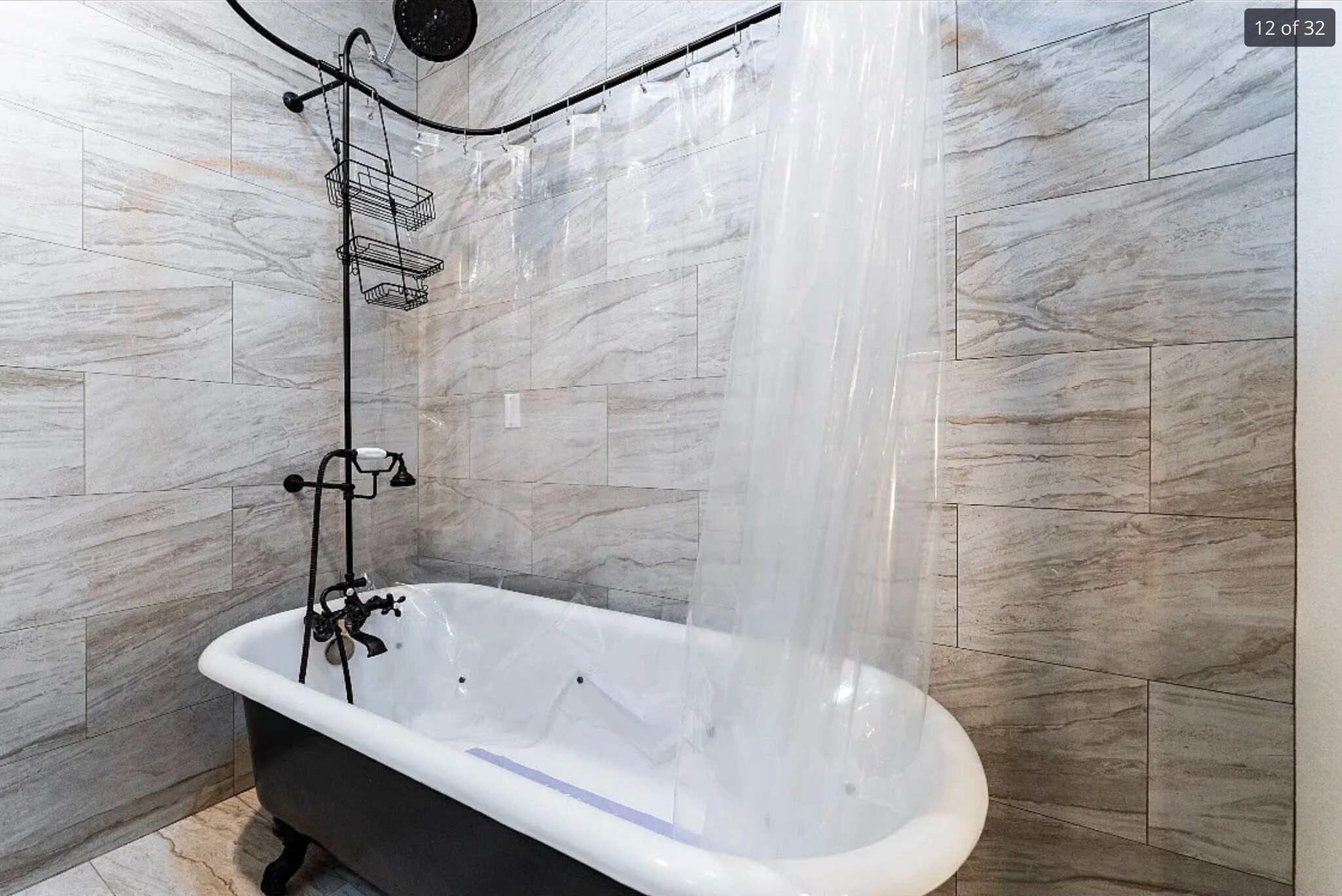 Building Photo - 136 Farallon Dr