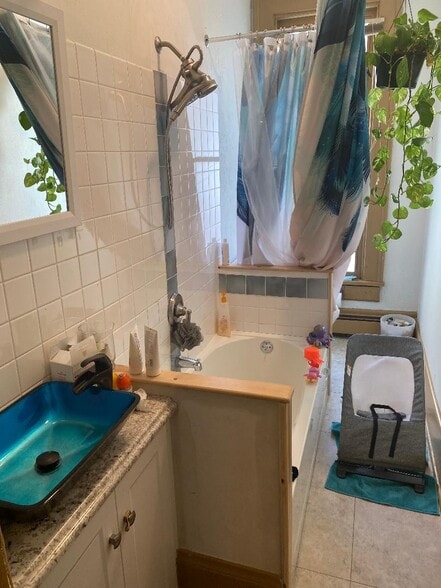 Second floor bathroom - 1612 N Pennsylvania St