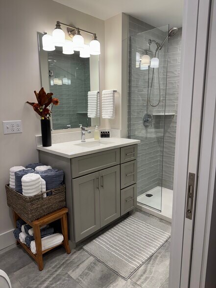 Building Photo - 45 Market St