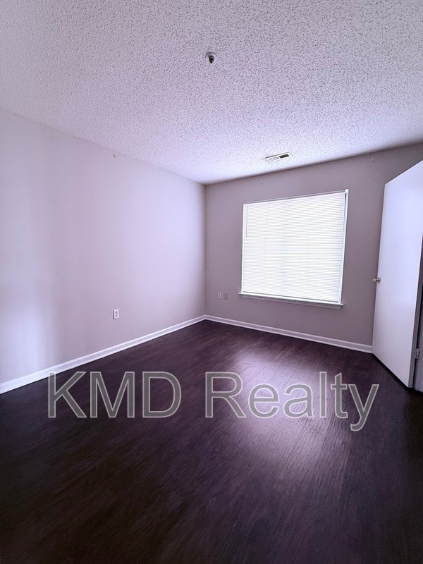 Building Photo - 10008 Graduate Ln