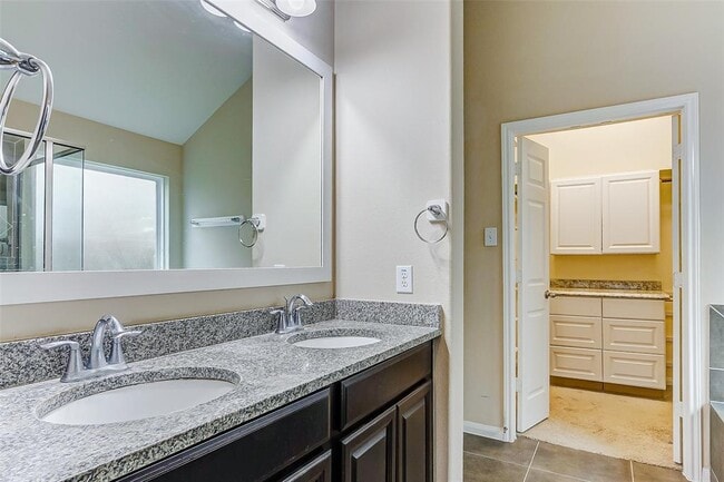 Building Photo - 9419 Sparrow Creek Ct
