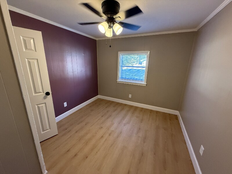 Building Photo - 201 Forest Ave