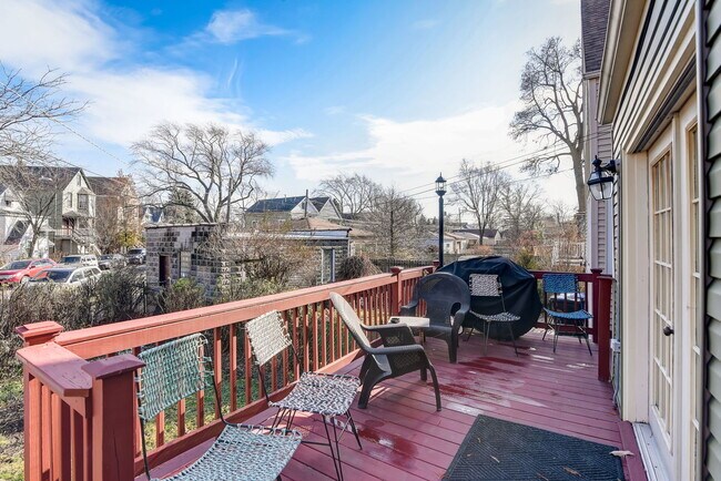 Building Photo - 4451 N Tripp Ave