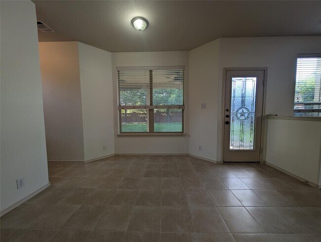 Building Photo - 1602 Westmeadow Trail