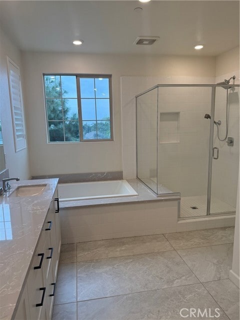 Building Photo - 12358 Primrose Ave