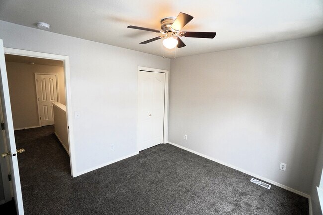 Building Photo - 4764 N Eugene St