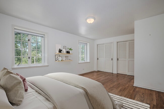 Building Photo - 3036 Highland Ave
