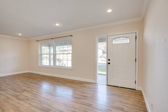 Building Photo - 111 Lehigh Ave