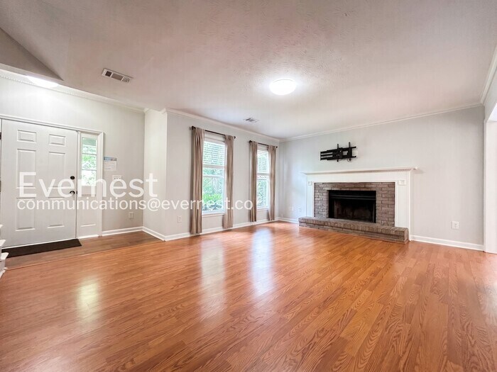 Building Photo - 2219 Heritage Trace Dr