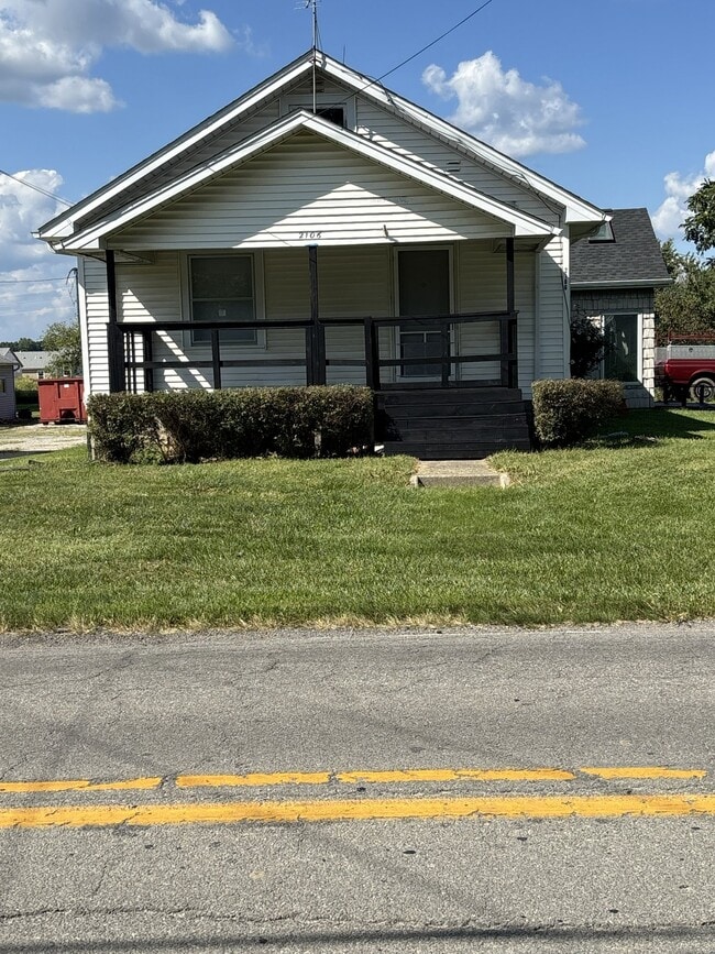 Building Photo - 2106 W Wallen Rd