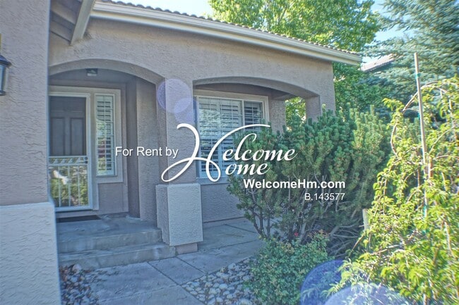 Building Photo - 4742 Village Green Pkwy