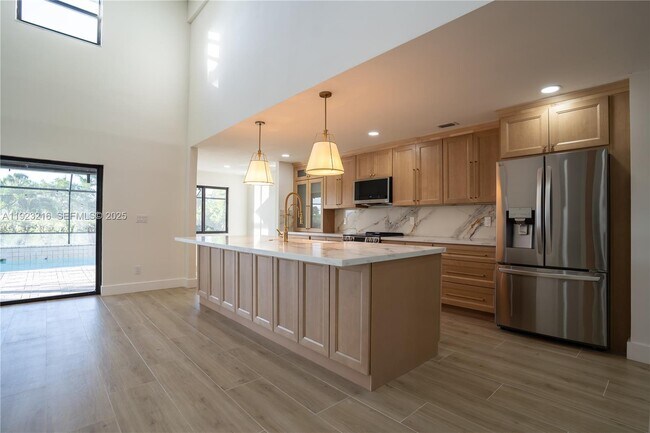 Building Photo - 16701 Bobcat Dr