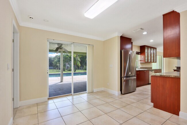 Building Photo - 11074 Monet Woods Rd
