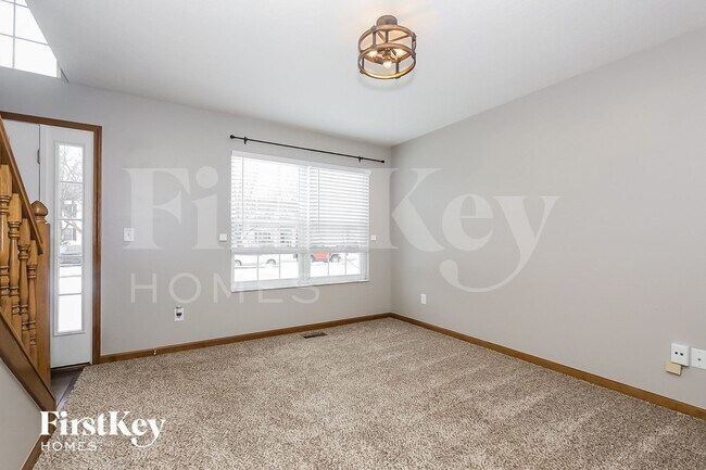 Building Photo - 969 Gray Dr