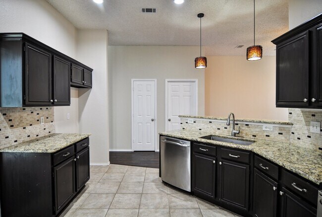 Building Photo - Beautiful Home in Plano ISD.