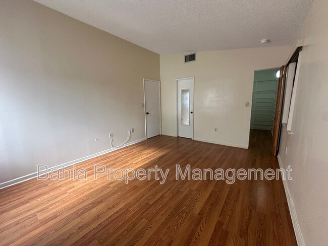 Building Photo - 8999 SW 123rd Ct