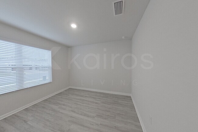 Building Photo - 4793 Malay Cir