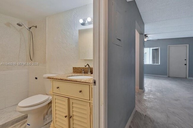 Building Photo - 2200 Springdale Blvd