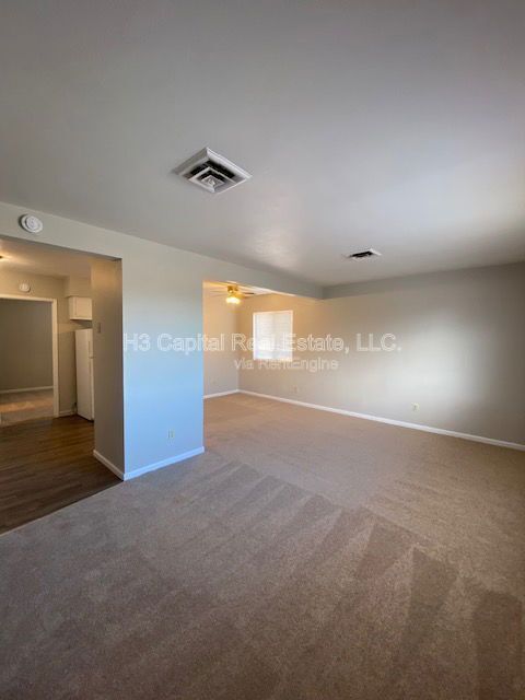 Building Photo - 417 Joseph Dr