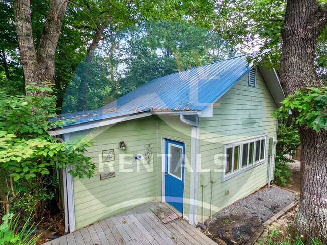 Building Photo - 62 Loveland Vis