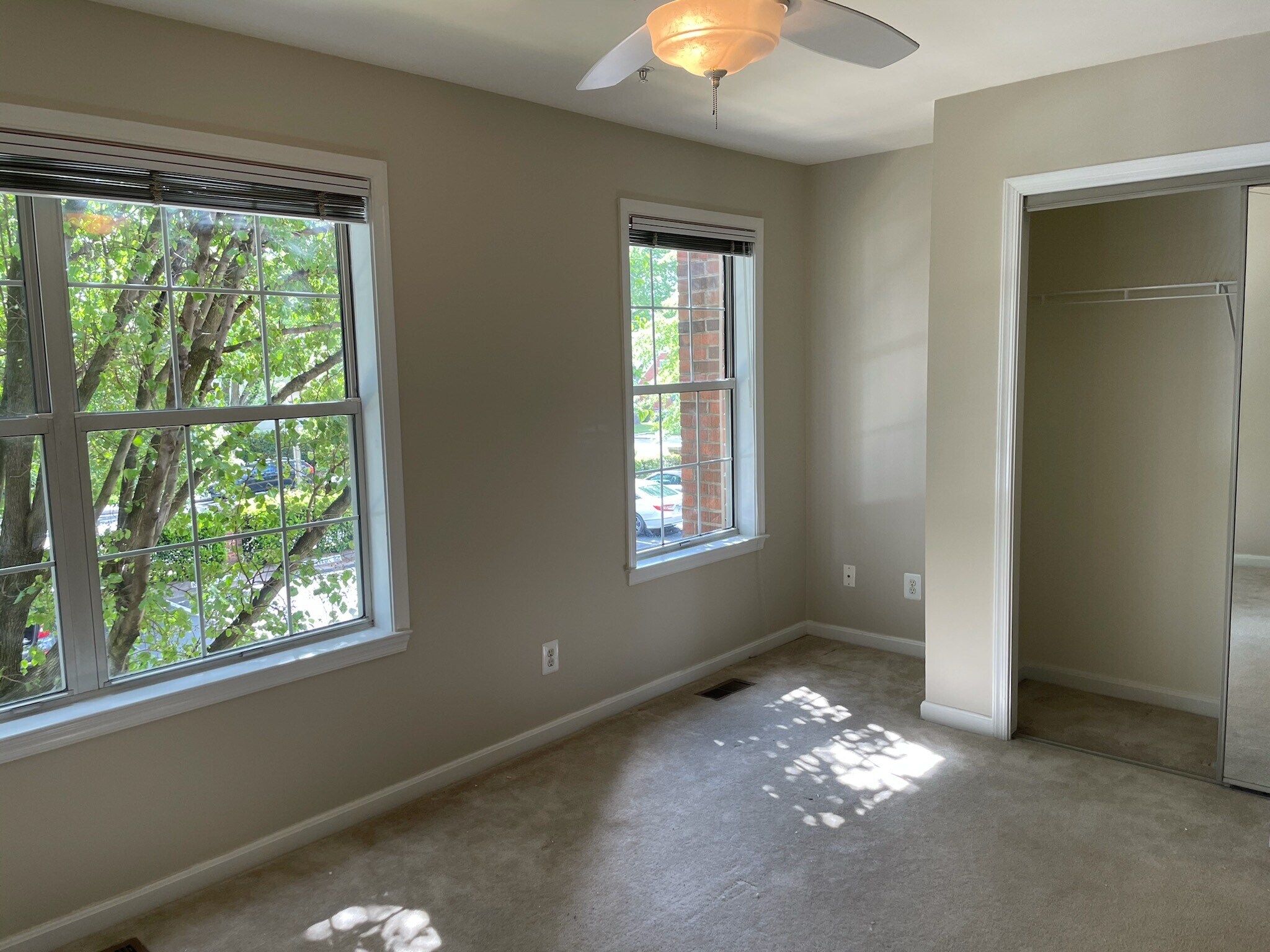 2nd Bedroom - 1813 Kenwood Ave