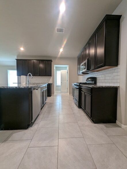 Building Photo - 3518 Windham Way