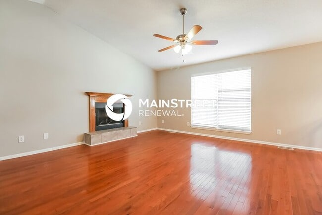 Building Photo - 3 Bedroom Pet-Friendly Home in Kansas City...