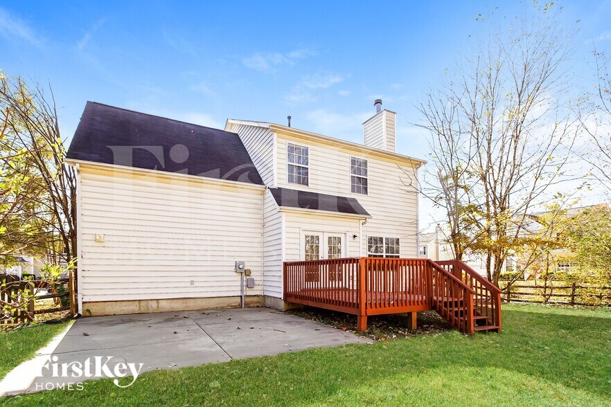 Building Photo - 12301 Carolina Crossing Dr