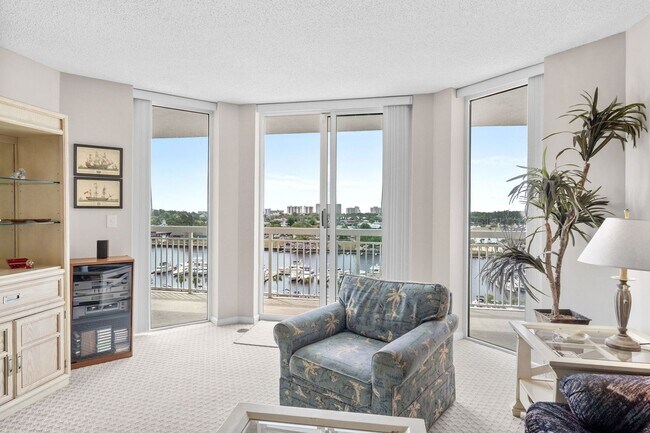 Building Photo - Spacious 3BR/3BA Coastal Retreat at Harbour Pointe – Utilities Included!